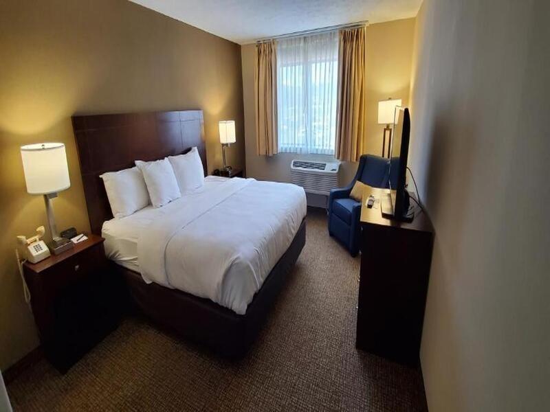 Comfort Inn & Suites Montpelier-Berlin Extérieur photo