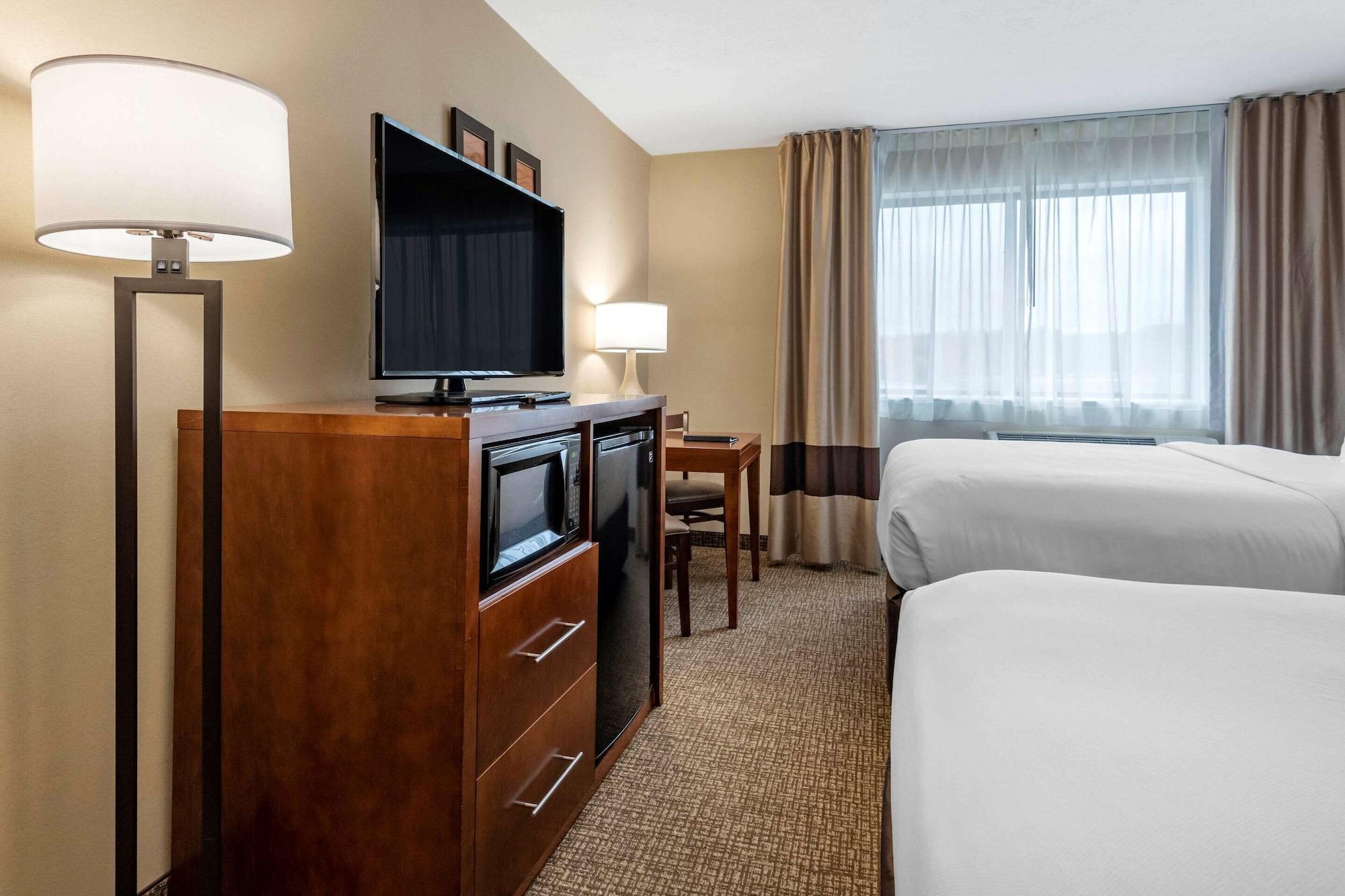 Comfort Inn & Suites Montpelier-Berlin Extérieur photo