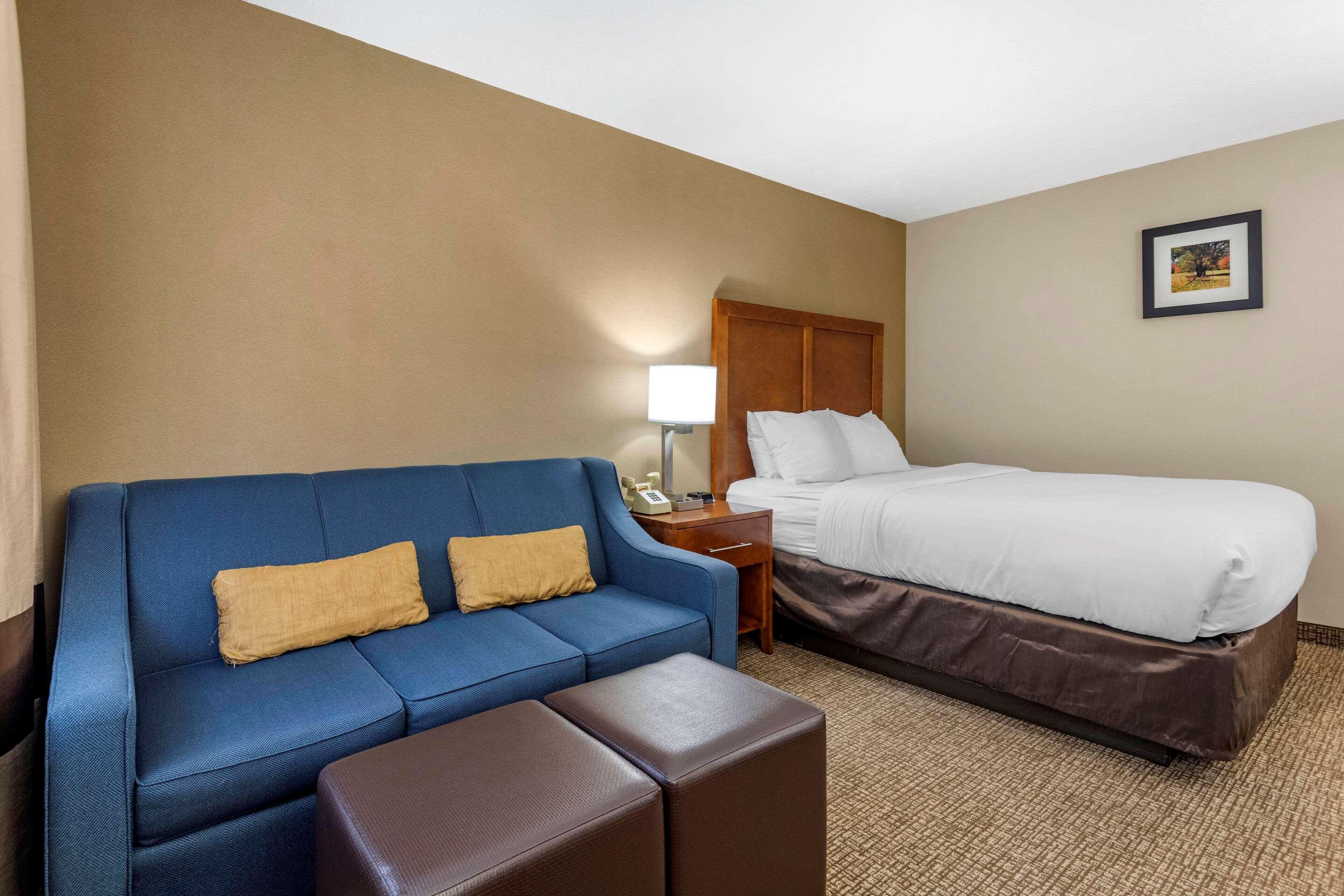 Comfort Inn & Suites Montpelier-Berlin Extérieur photo