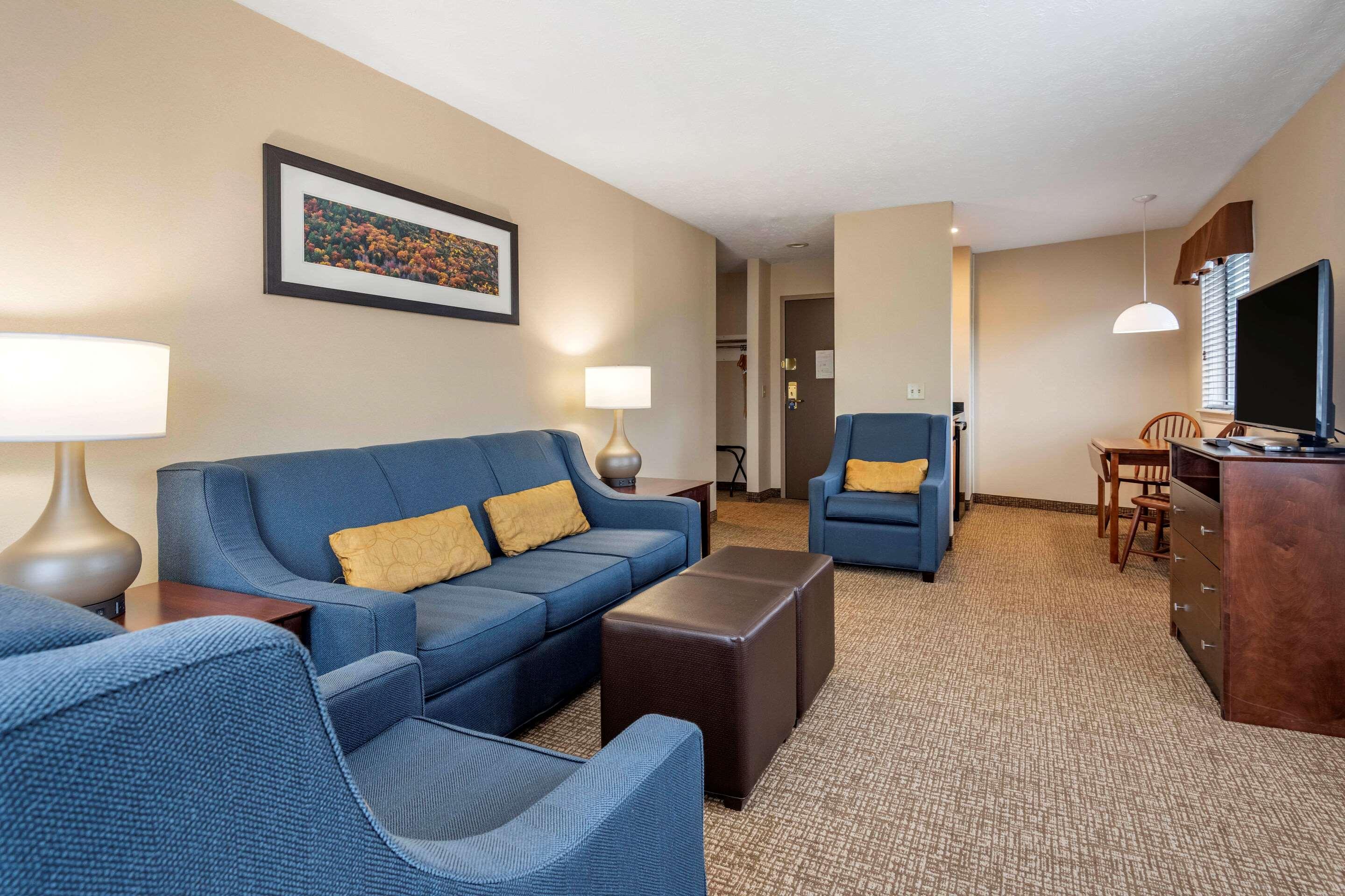 Comfort Inn & Suites Montpelier-Berlin Extérieur photo