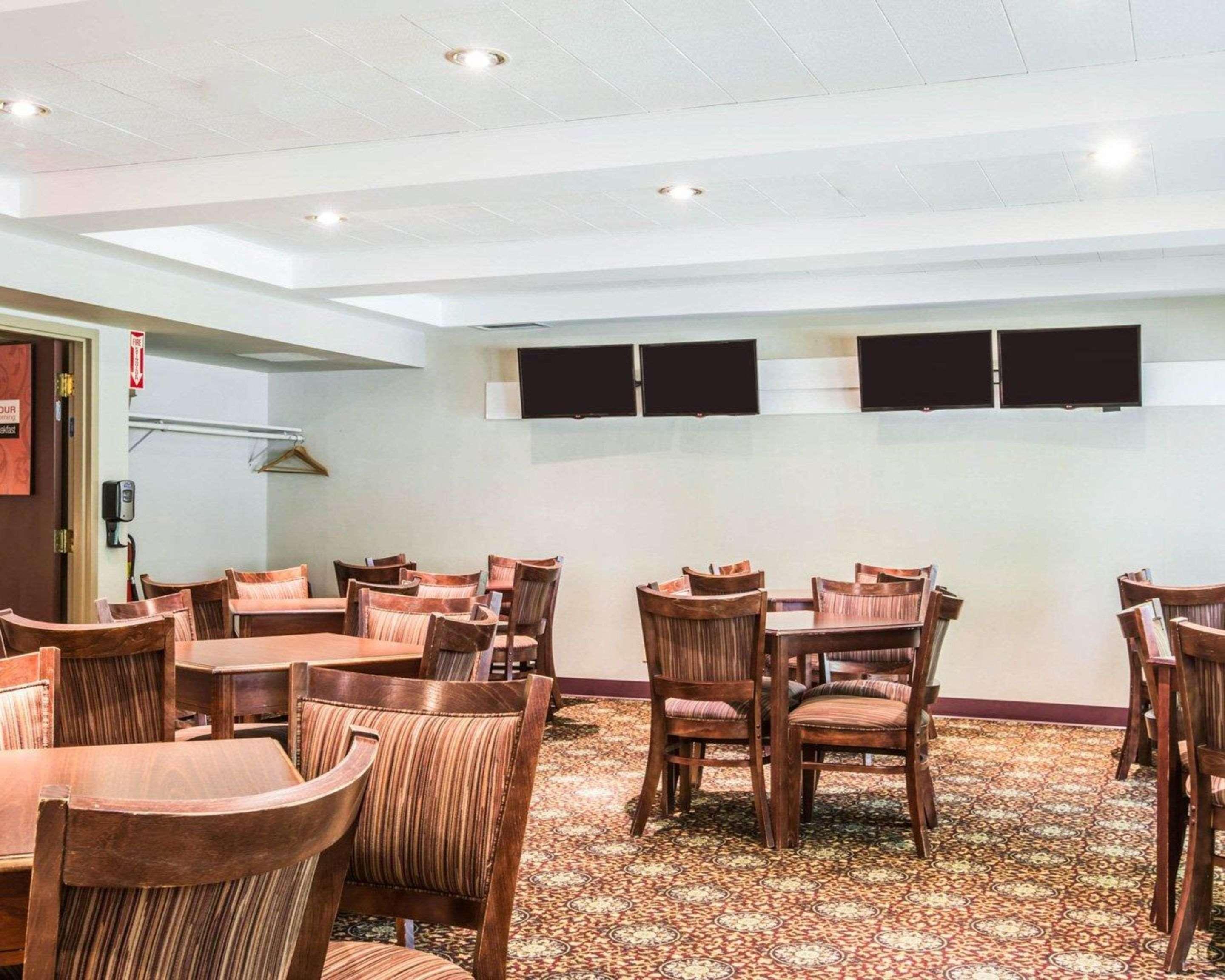 Comfort Inn & Suites Montpelier-Berlin Extérieur photo