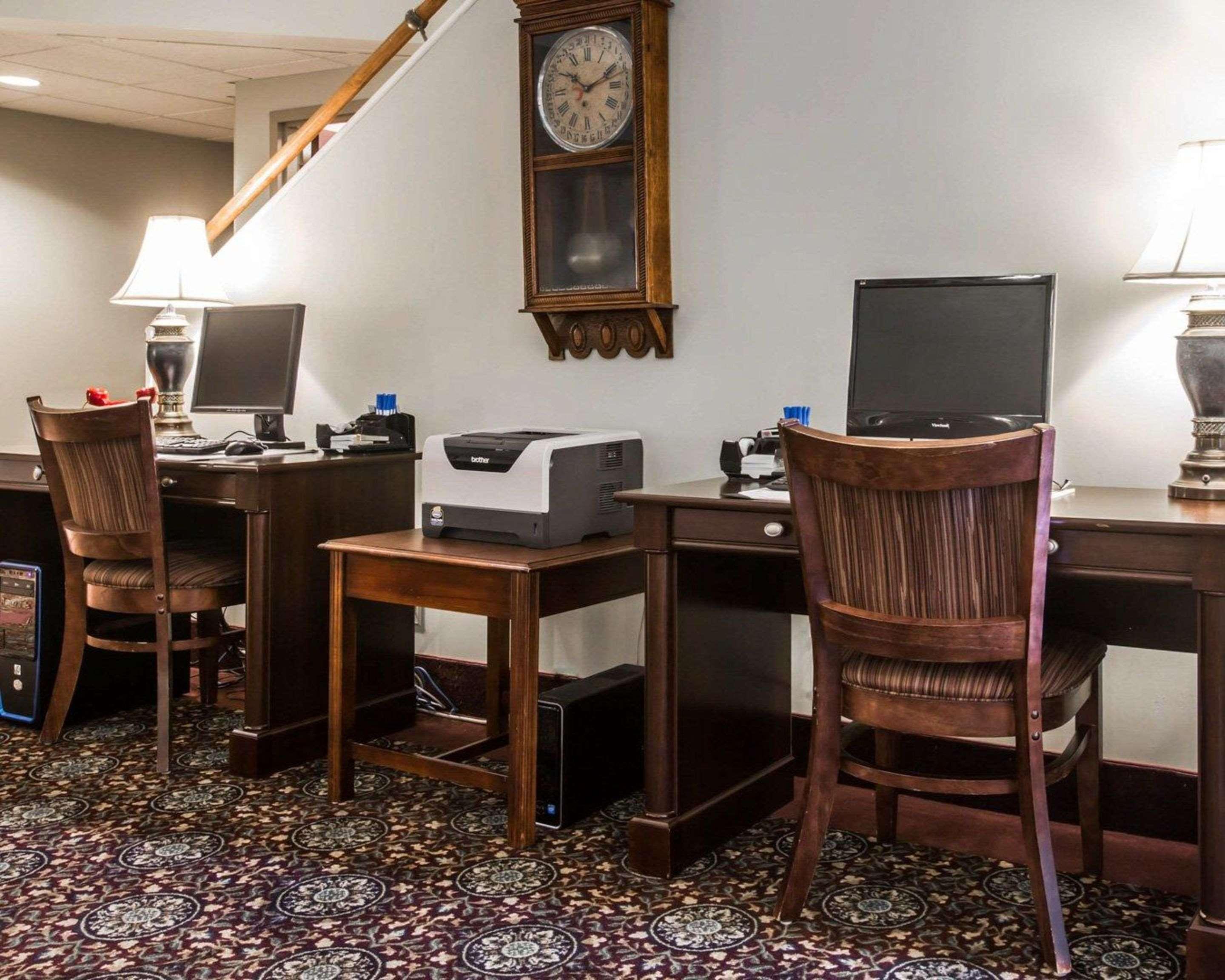 Comfort Inn & Suites Montpelier-Berlin Extérieur photo