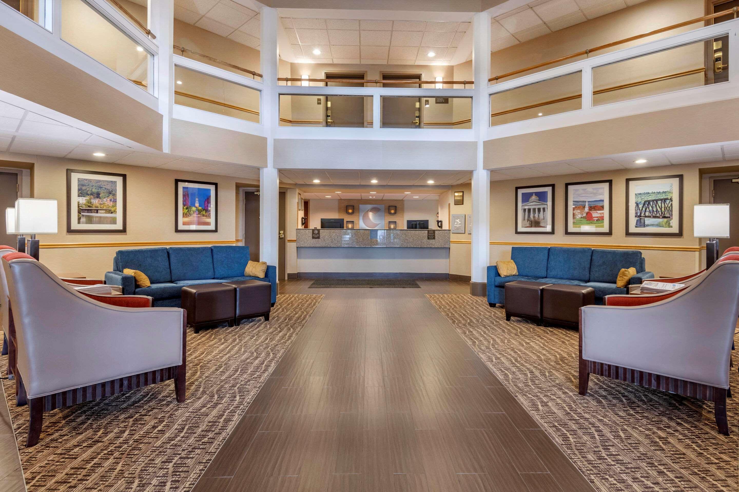 Comfort Inn & Suites Montpelier-Berlin Extérieur photo