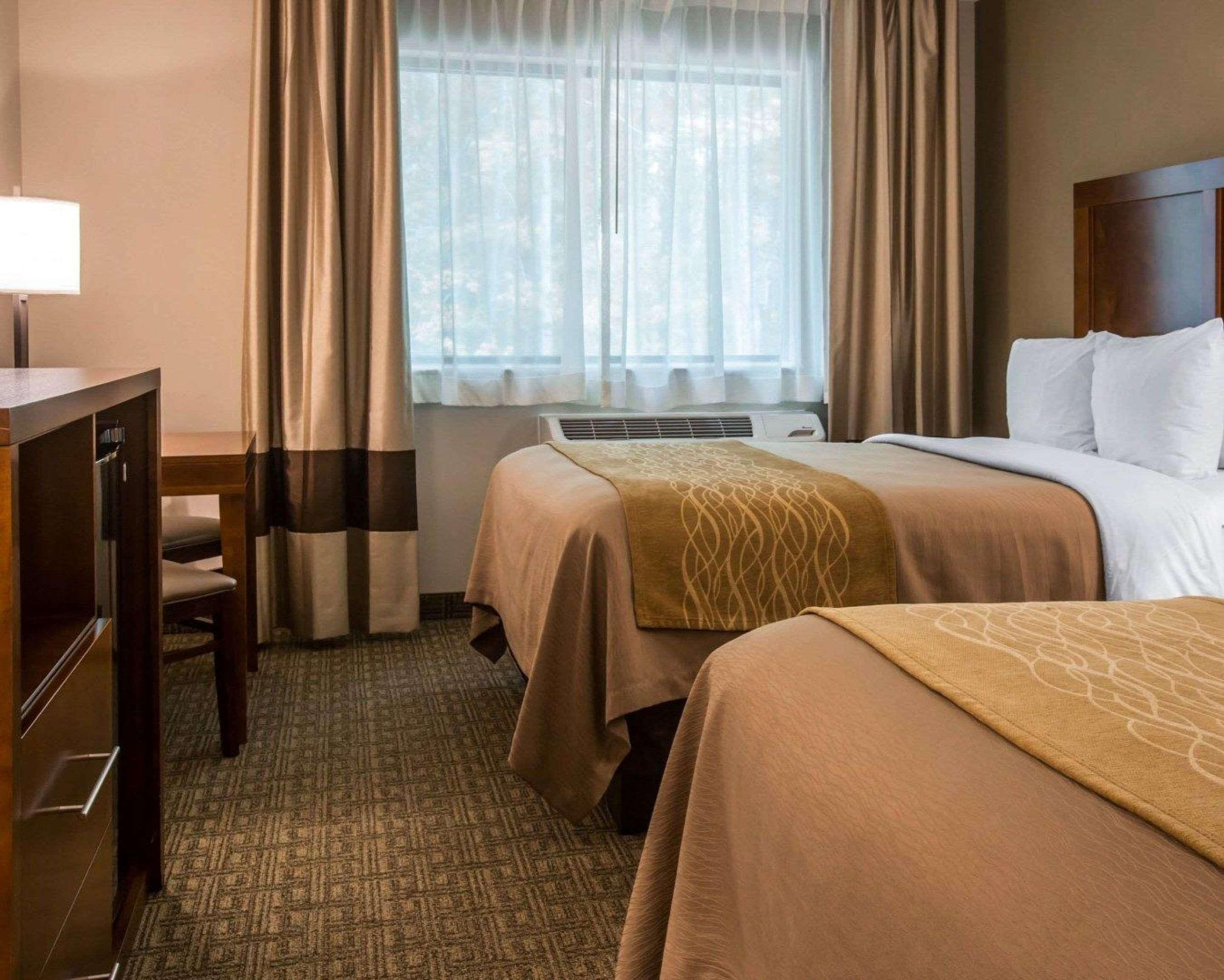 Comfort Inn & Suites Montpelier-Berlin Extérieur photo